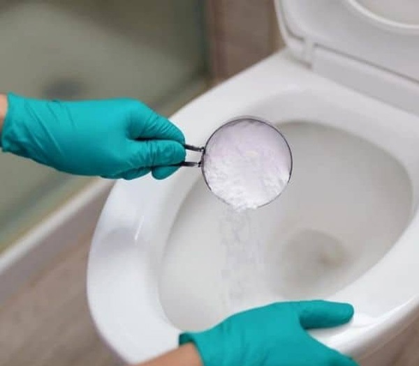 bột thông bồn cầu