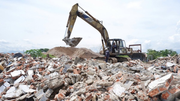 san lấp nền nhà bằng xà bần