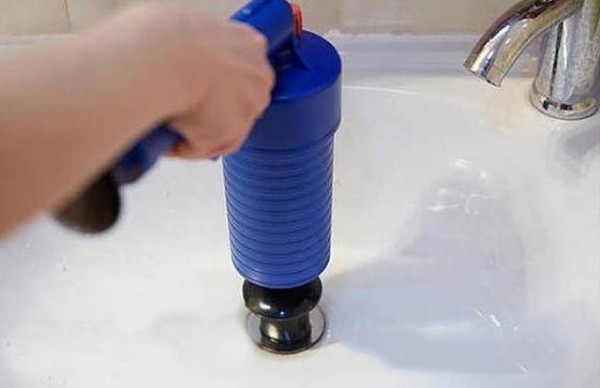 thông tắc chậu rửa